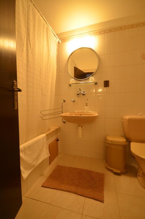 Villa Zerotin Penzion Bed & Breakfast Velké Losiny Екстериор снимка