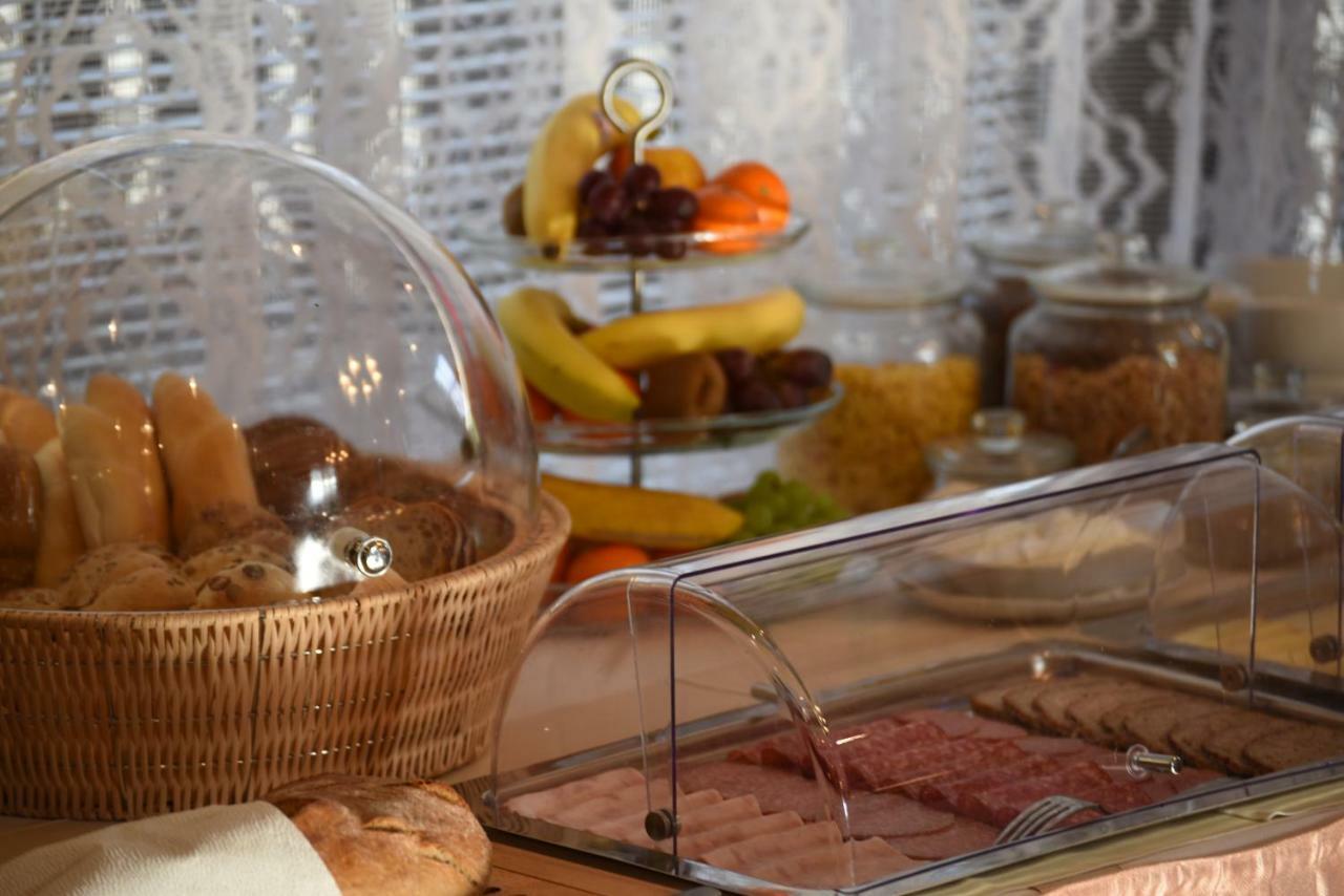 Villa Zerotin Penzion Bed & Breakfast Velké Losiny Екстериор снимка